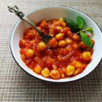 guiso de garbanzos con tomate