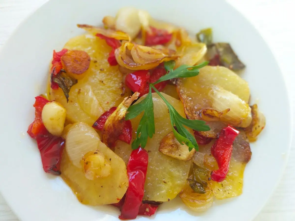 Patatas a lo pobre receta de la abuela