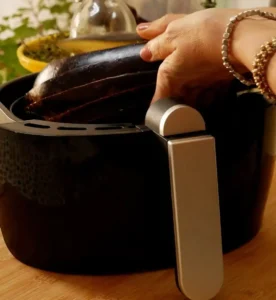 meter la berenjena en la airfryer