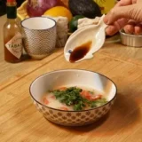 incorporamos un poco de salsa de ostras