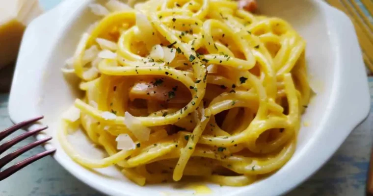Pasta carbonara sin nata, la receta auténtica